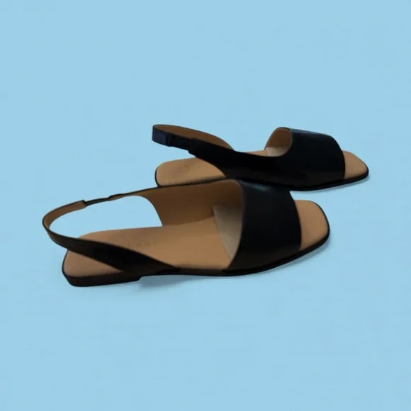 Journee Collection Black Slide Sandals - Picture 4 of 8